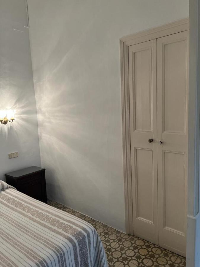 Family B&B Homefromhomees Сан Фелиу де Гиксолс Екстериор снимка